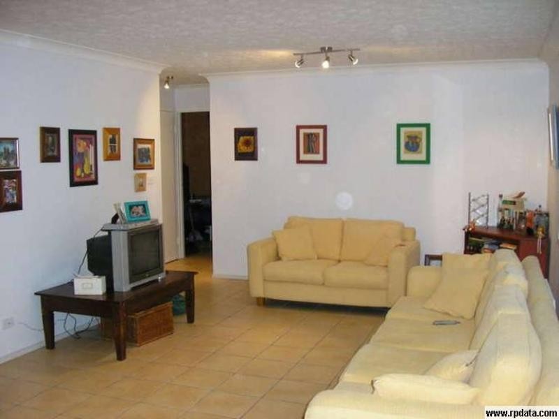 3/156 Frank Street, Labrador QLD 4215