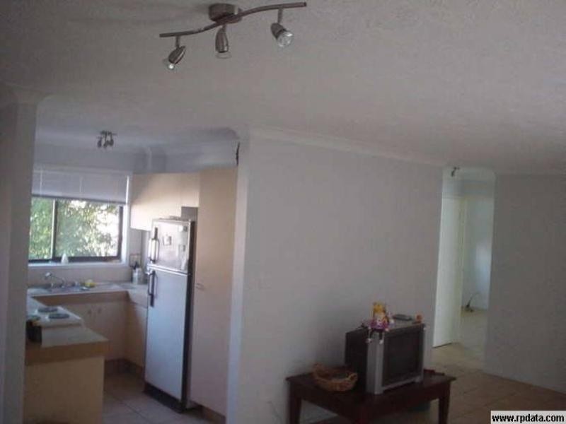 3/156 Frank Street, Labrador QLD 4215