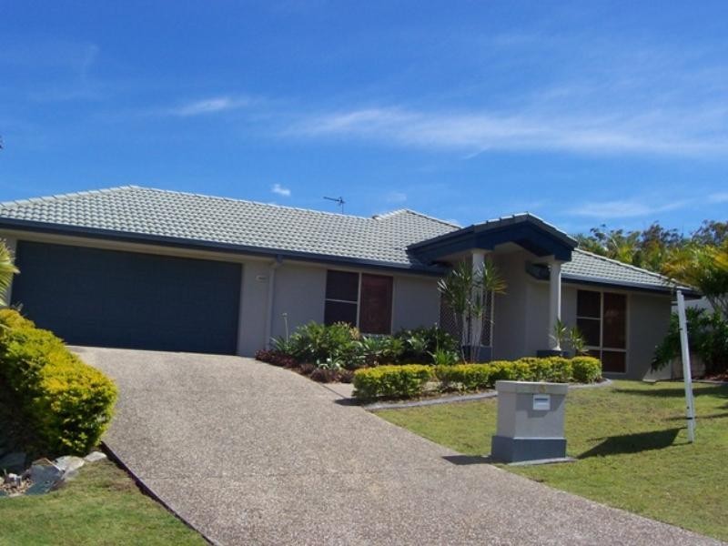 3 Worthing Court, Arundel QLD 4214