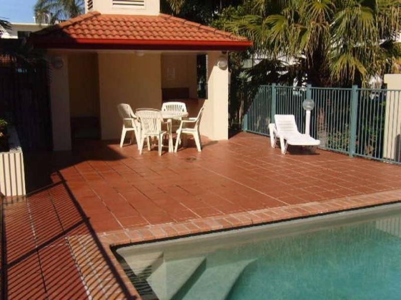 13/140 Marine Parade, Southport QLD 4215