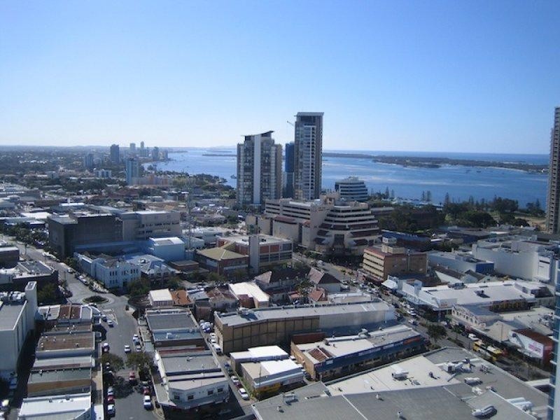 22107/9 Lawson Street, Southport QLD 4215