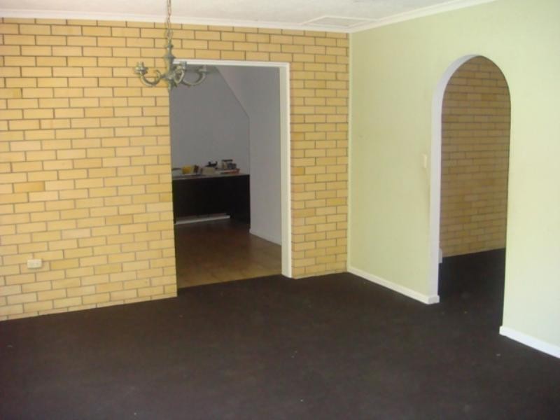24 Ferguson Street, Labrador QLD 4215