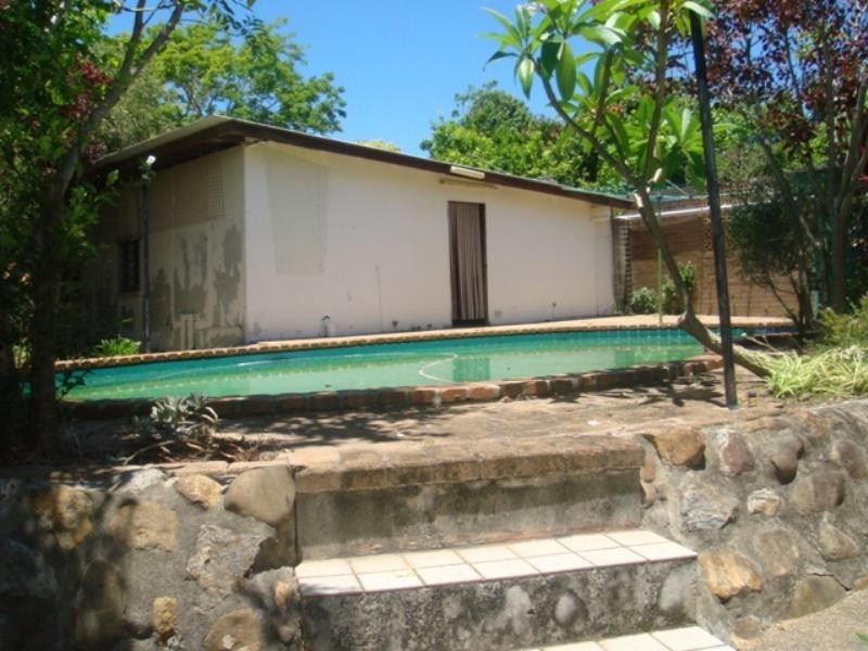 24 Ferguson Street, Labrador QLD 4215