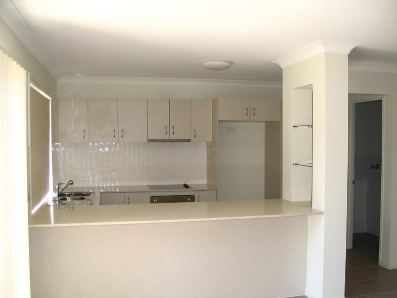 11/32-34 Margaret Street, Southport QLD 4215