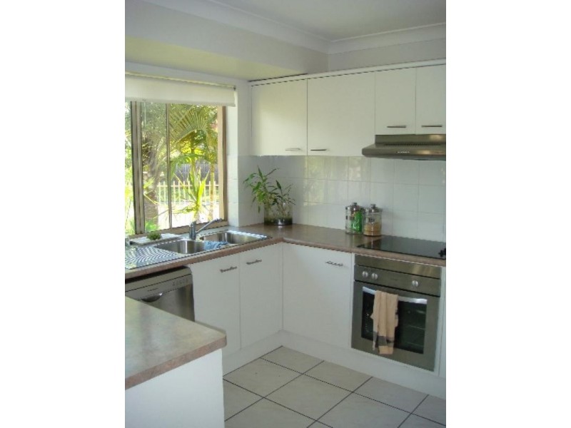 24/191 Greenacre Drive, Arundel QLD 4214