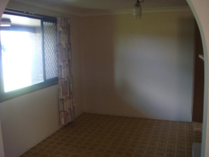 112 Bamboo Avenue, Benowa QLD 4217