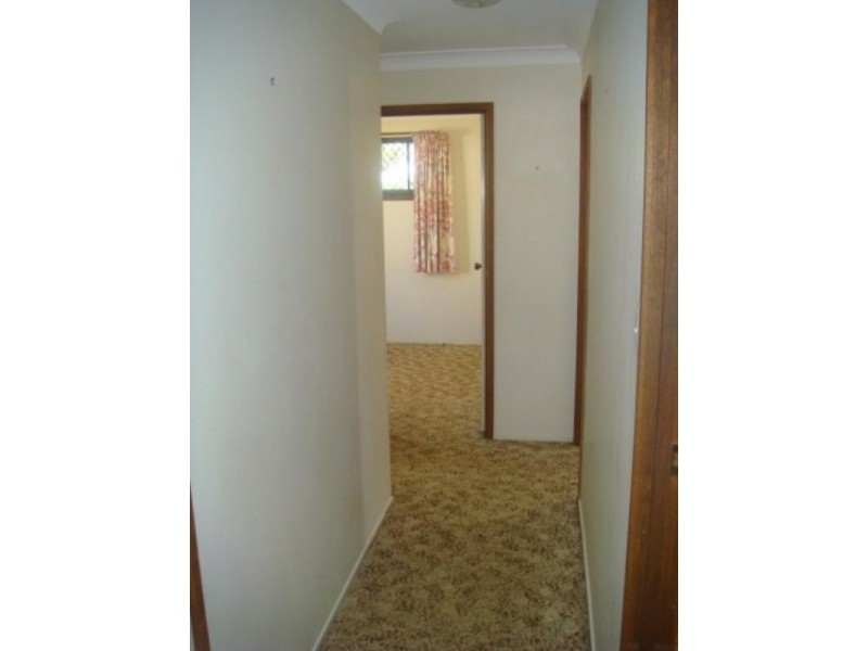 112 Bamboo Avenue, Benowa QLD 4217