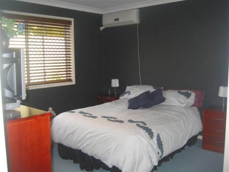 90 Parkwood Blvde, Parkwood QLD 4214