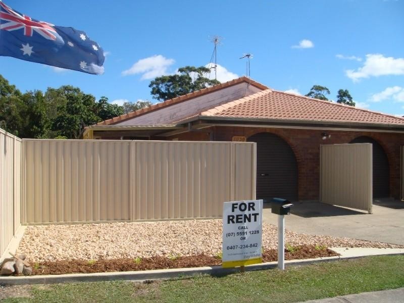 1/120 Kumbari Avenue, Labrador QLD 4215