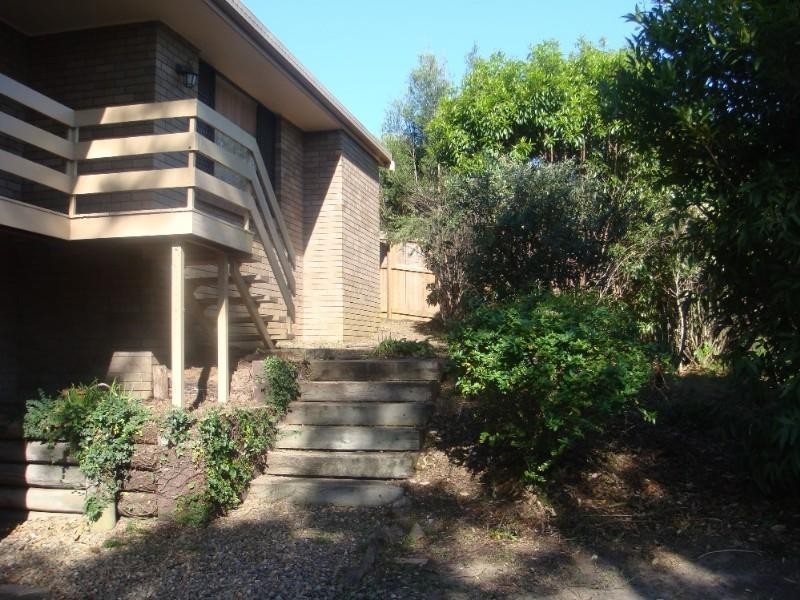 2 Hosea Street, Southport QLD 4215