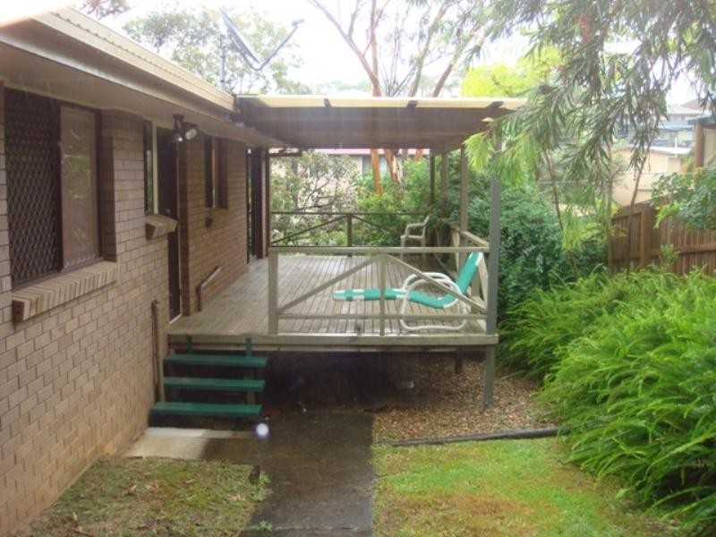 2 Hosea Street, Southport QLD 4215