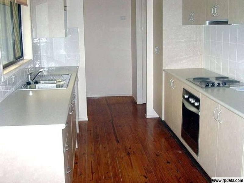 2 Hosea Street, Southport QLD 4215