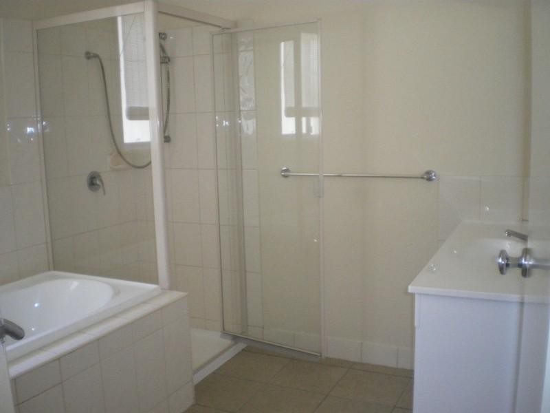 454B Nerang Southport Road, Southport QLD 4215