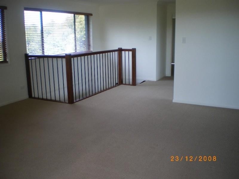 5/2 Ridgeline Way, Highland Park QLD 4211