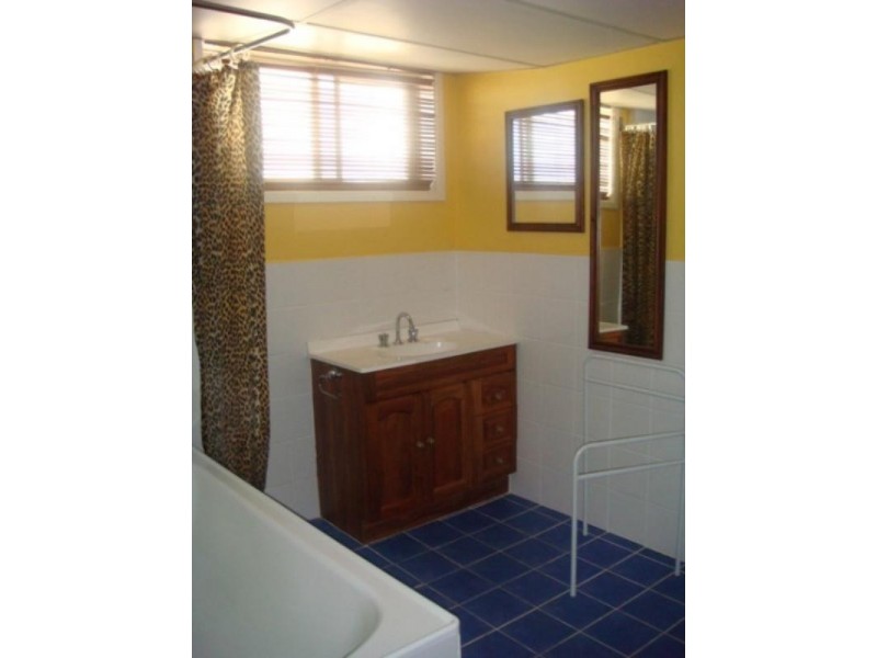 4/5 Rose Street, Southport QLD 4215