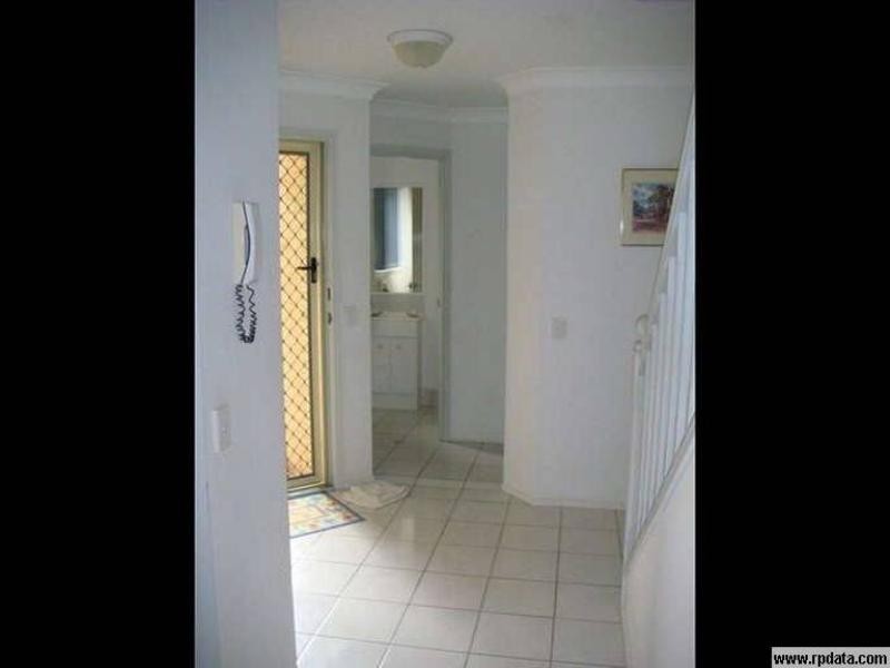 8/37 Ward Street, Southport QLD 4215