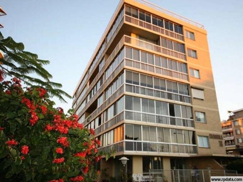 23/18 Queen Street, Southport QLD 4215