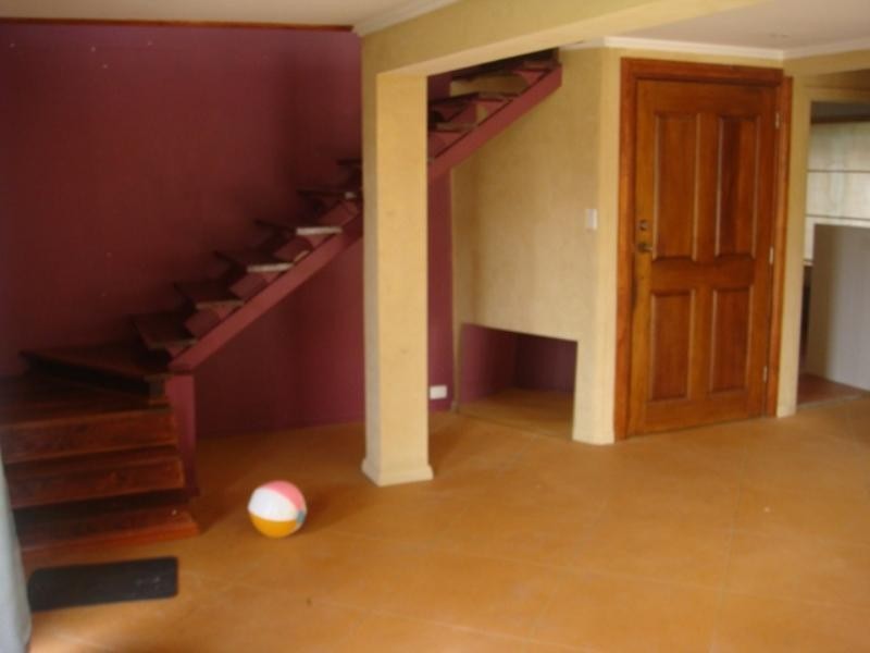 7 Hillview Parade, Ashmore QLD 4214