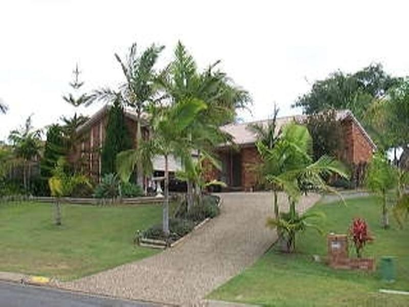 3 Jacklin Court, Parkwood QLD 4214