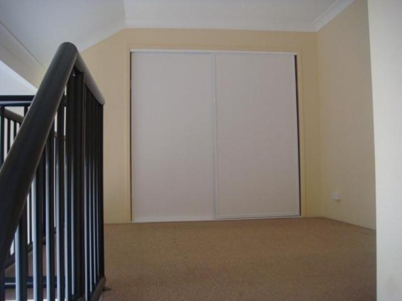 14/143 Frank Street, Labrador QLD 4215