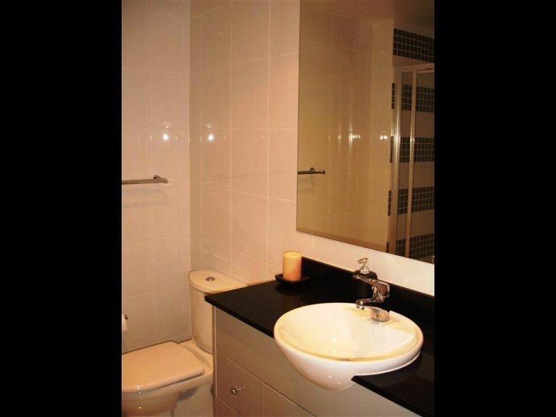 207/3 Como Crescent, Southport QLD 4215