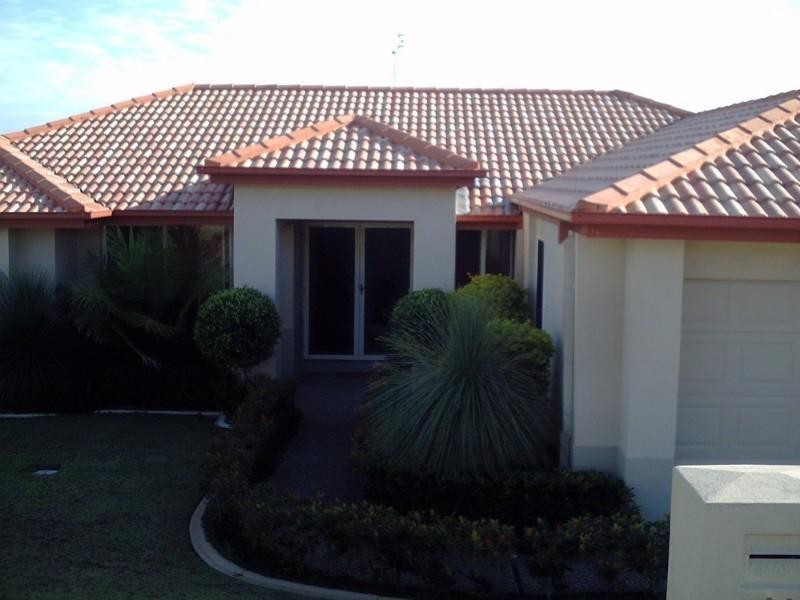 14 Kite Circuit, Arundel QLD 4214