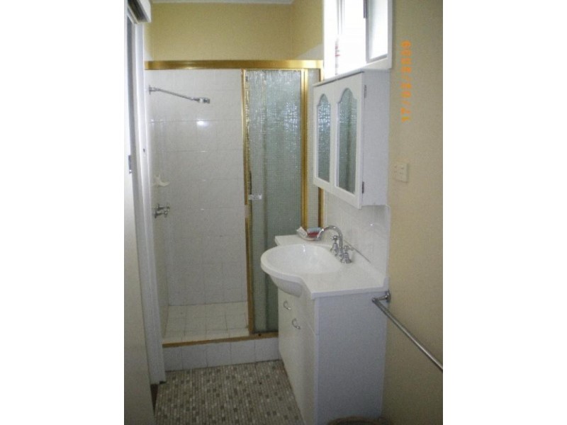 6/8 Robert Street, Labrador QLD 4215