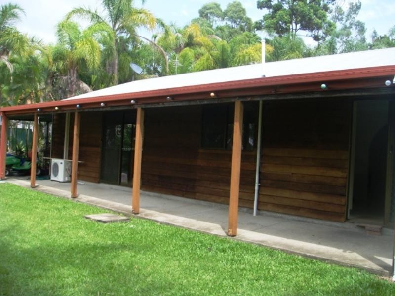 48 Uplands Drive, Parkwood QLD 4214