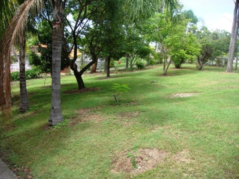 48 Uplands Drive, Parkwood QLD 4214