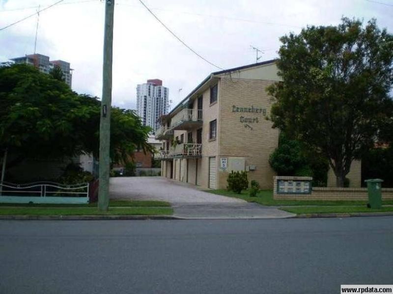 3/39 Lenneberg Street, Southport QLD 4215