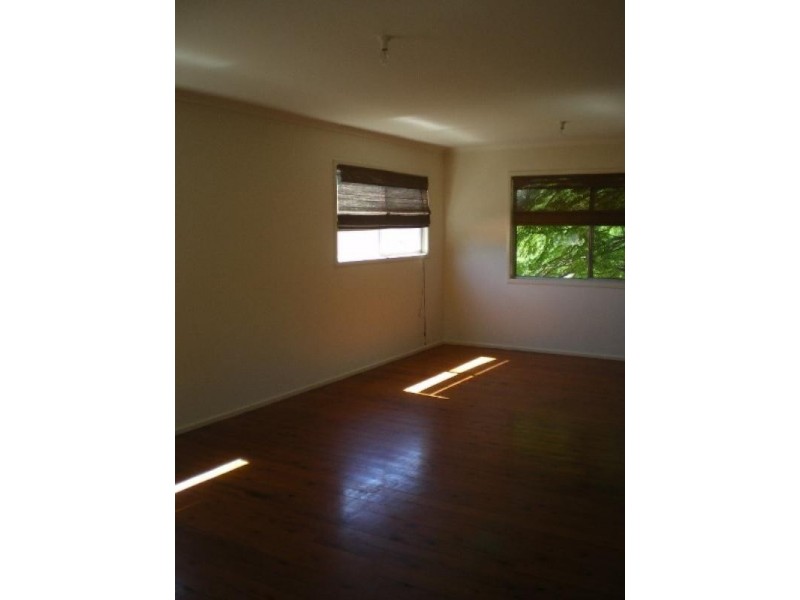 35 Hepworth Street, Arundel QLD 4214