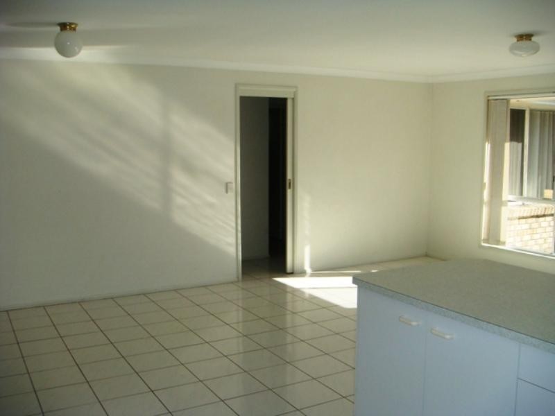 9 Fairview Court, Arundel QLD 4214