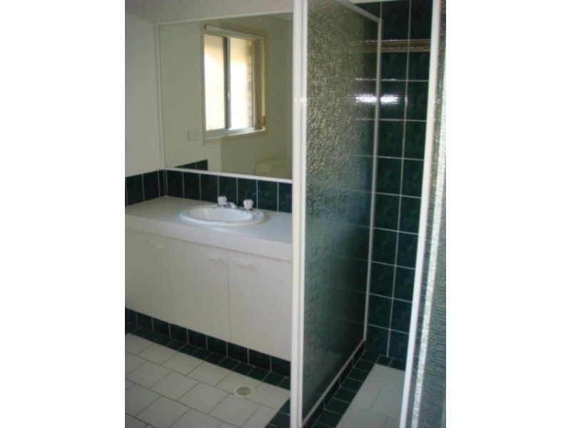 9 Fairview Court, Arundel QLD 4214