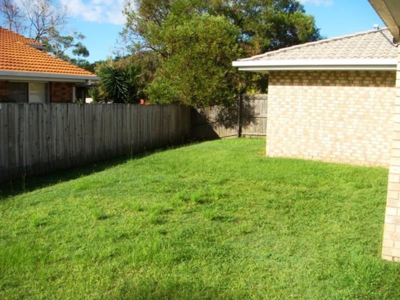 9 Fairview Court, Arundel QLD 4214