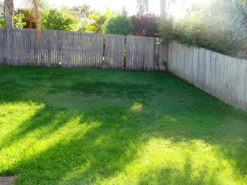 9 Fairview Court, Arundel QLD 4214