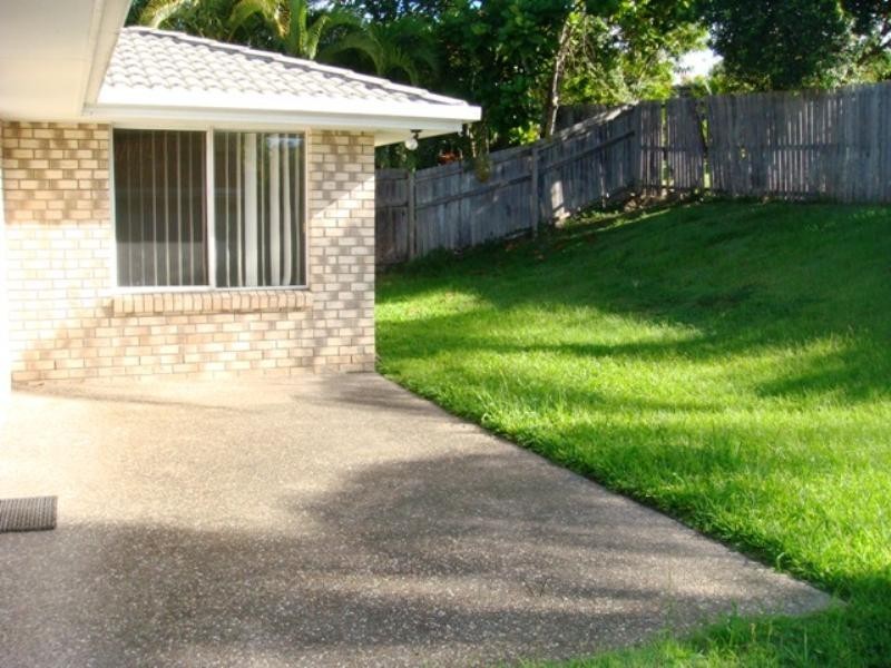 9 Fairview Court, Arundel QLD 4214