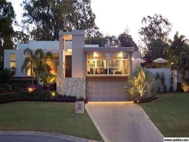 49 Canada Place, Arundel QLD 4214