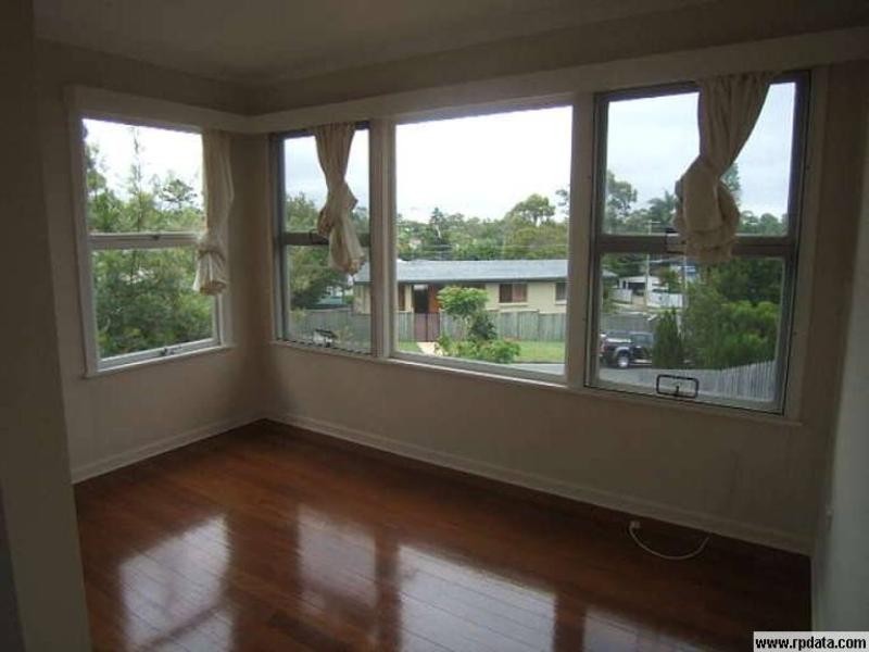 4 Kathleen Avenue, Southport QLD 4215