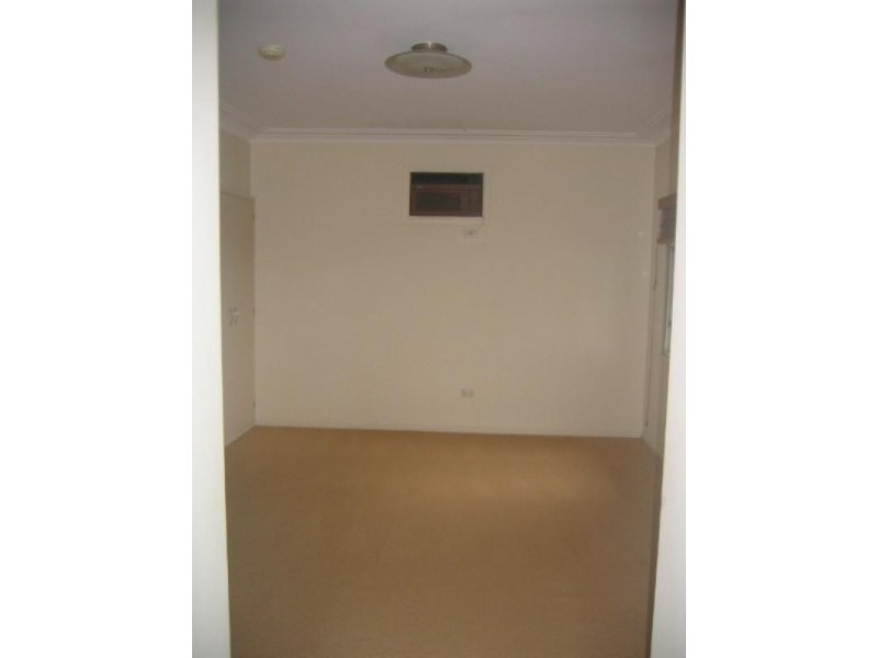 182 Turpin Road, Labrador QLD 4215