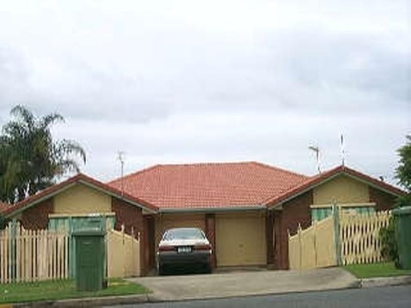 2/25 Binstead Drive, Southport QLD 4215