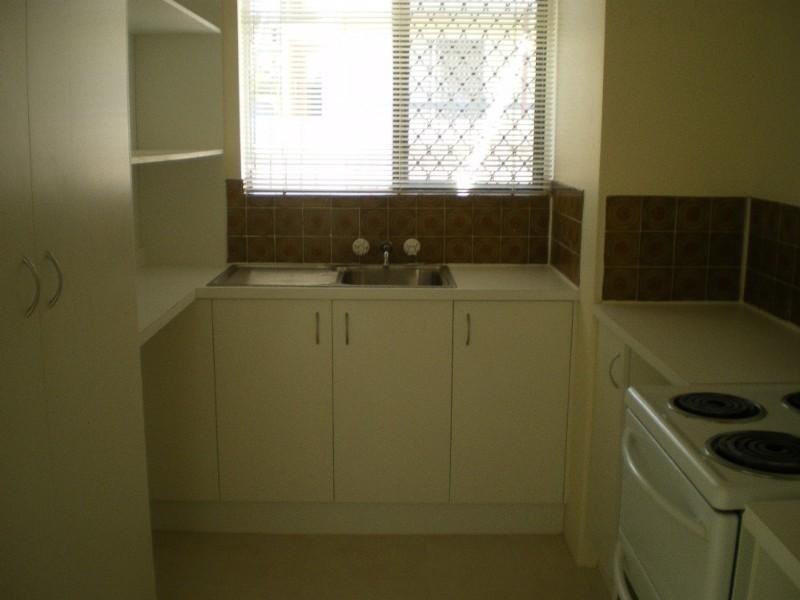 2/59 Queen Street, Southport QLD 4215