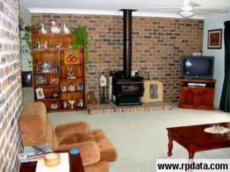 3 Tom Watson Place, Parkwood QLD 4214
