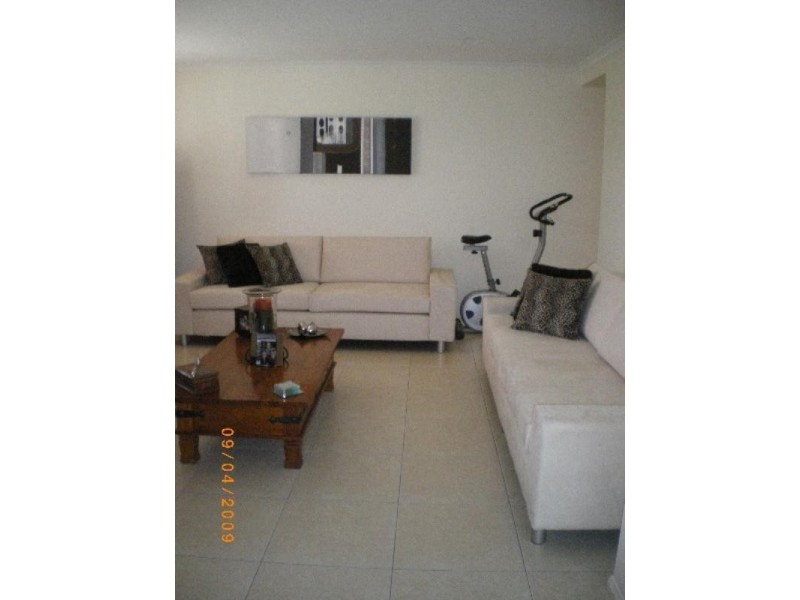 7 Leopard Tree Place, Molendinar QLD 4214