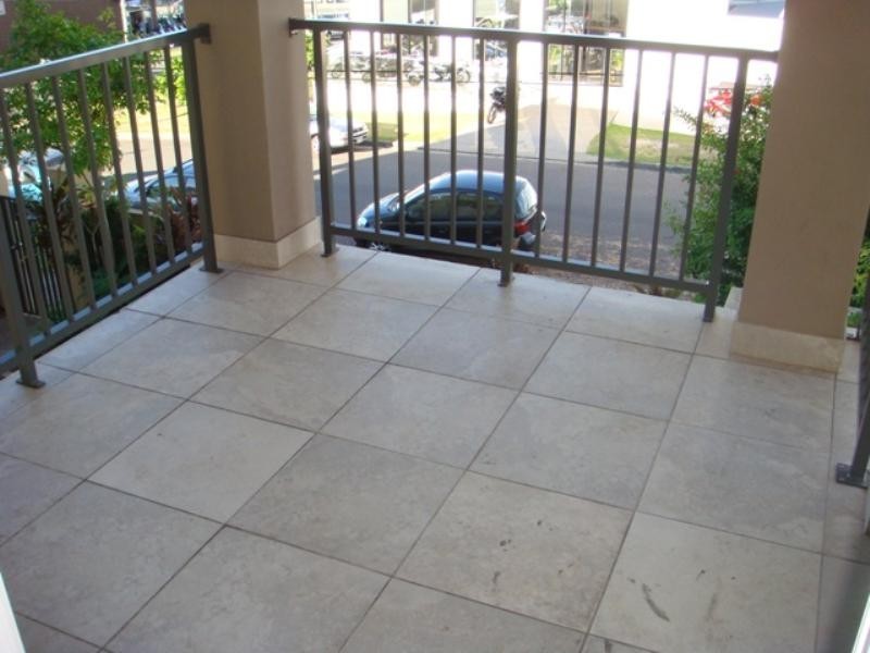 3/14 Minnie Street, Southport QLD 4215