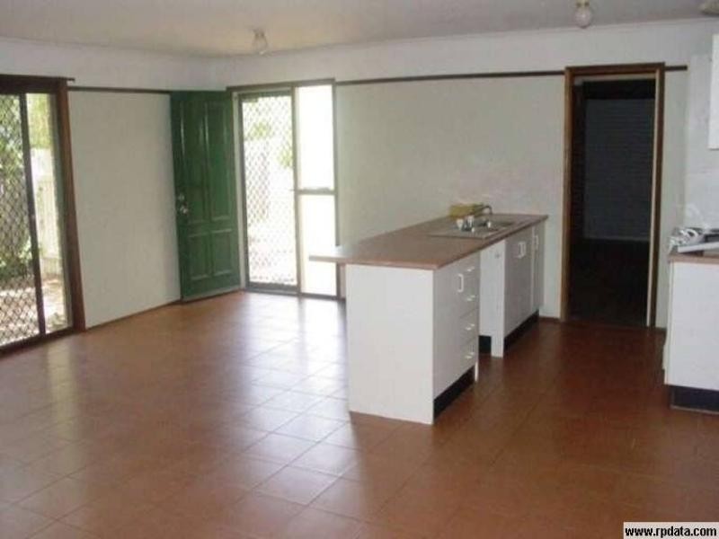 1/22 Telopea Street, Labrador QLD 4215