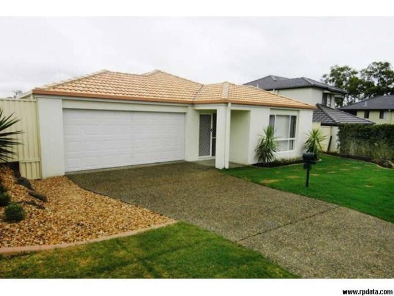 64 Tiger Drive, Arundel QLD 4214