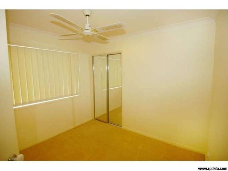 64 Tiger Drive, Arundel QLD 4214