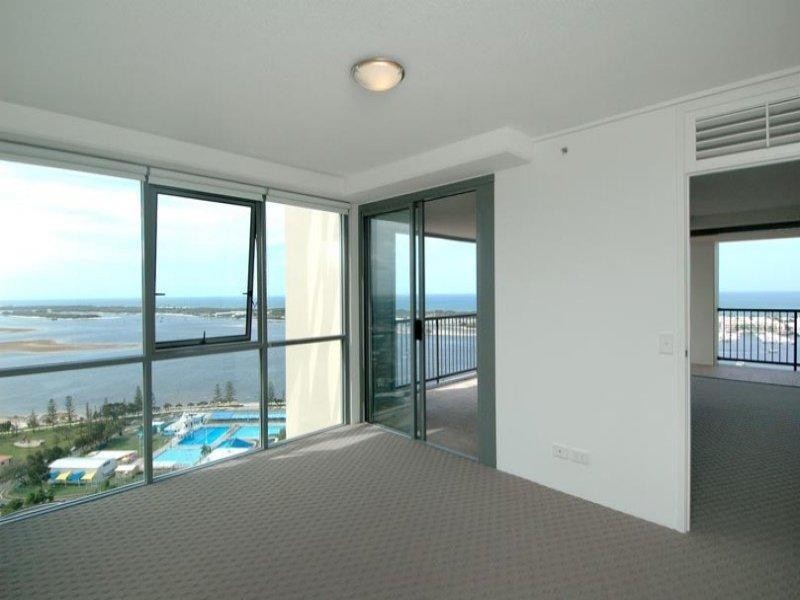 283/105 Scarborough Avenue, Southport QLD 4215