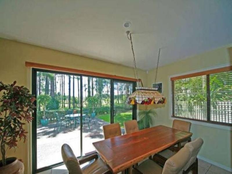 19 Ballybunyon Crescent, Hope Island QLD 4212