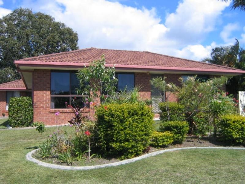 1/5 Hentdale Court, Labrador QLD 4215